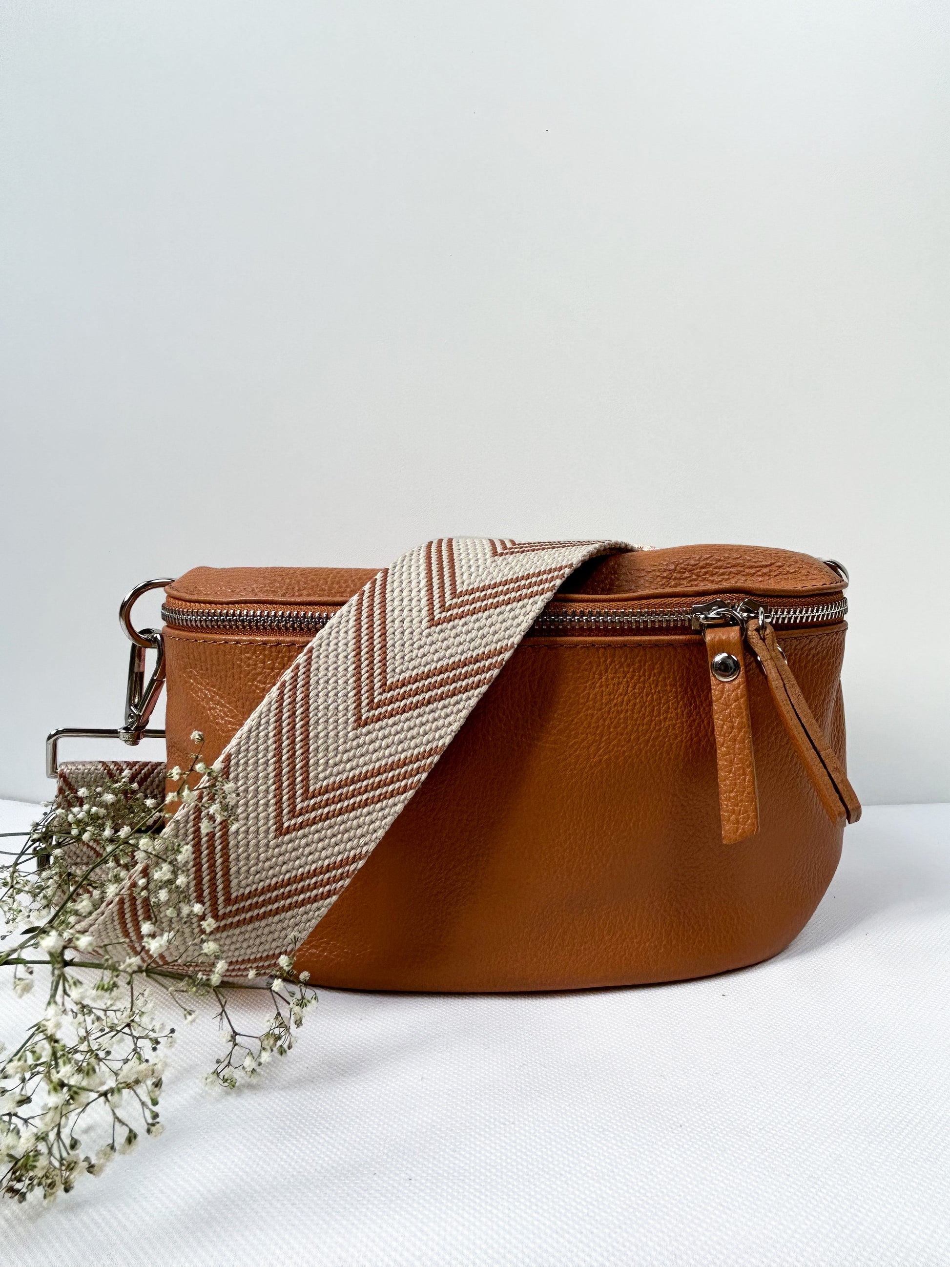 Crossbody Bauchtasche (Leder) - Cognac